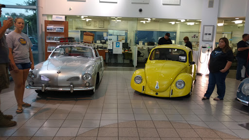 Elk Grove Volkswagen image