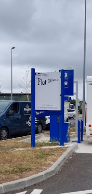 Aire de service pour camping-car relais flot bleu à Boulazac Isle Manoire