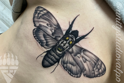 Explore men shoulder tattoo ideas, creative tattoo ideas in Valparaiso, available at Unity Studio