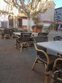 Atmosphère du Café Café de l'Abbaye à Alès - n°1