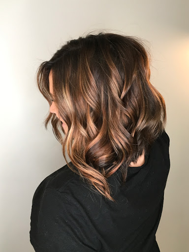 Beauty Salon «Mint Salon», reviews and photos, 827 S State St, Lockport, IL 60441, USA