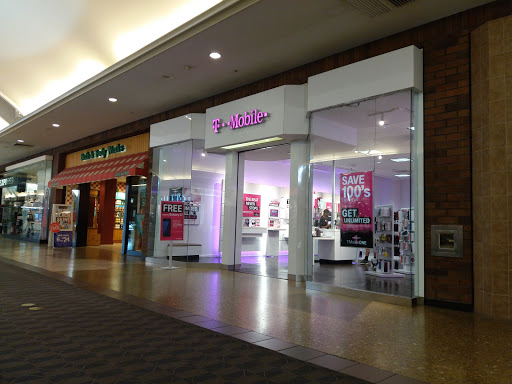 T-Mobile, 6034 Sunrise Blvd, Citrus Heights, CA 95610, USA, 