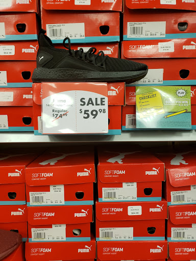 Shoe Store «Shoe Carnival», reviews and photos, 466 Pinnacle Pkwy, Bristol, TN 37620, USA