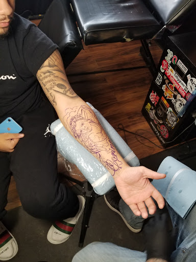 Explore funny couple tattoo ideas, creative tattoo ideas in Fremont, available at Lucky Lukes Tattoo Studio