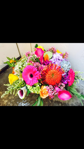 Florist «Petal and Crumb», reviews and photos, 86 Prospect St, Upton, MA 01568, USA