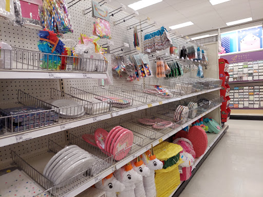 Department Store «Target», reviews and photos, 700 Barnes Dr, San Marcos, TX 78666, USA