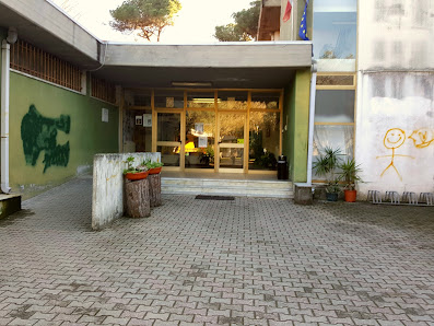 IIS Montessori Repetti - sede Liceo Scienze Umane Via Marco Polo, 26A, 54033 Carrara MS, Italia