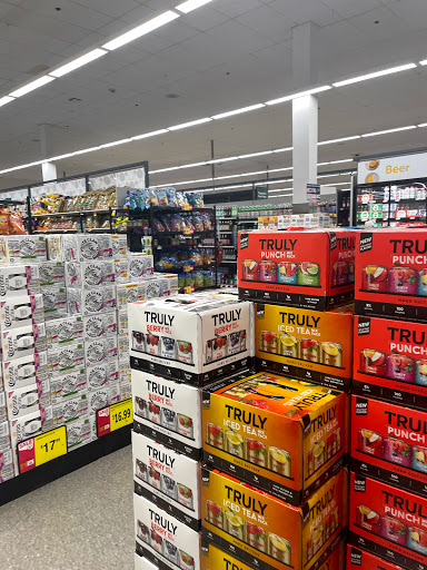 Grocery Store «Stop & Shop», reviews and photos, 2350 N Ocean Ave, Farmingville, NY 11738, USA