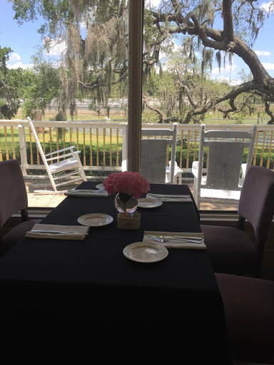 Event Venue «Highland Manor», reviews and photos, 604 E Main St, Apopka, FL 32703, USA