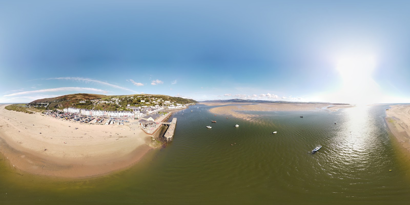 Zdjęcie Plaża Aberdyfi - popularne miejsce wśród znawców relaksu