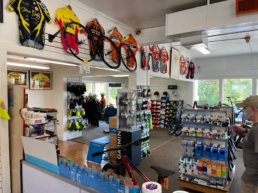 Bicycle Store «The Bicycle Center», reviews and photos, 612 Federal Rd, Brookfield, CT 06804, USA