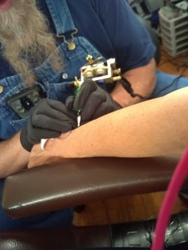 Tattoo Shop «Pix & Stix Tattoo», reviews and photos, 1780 Cedar St, McKenzie, TN 38201, USA
