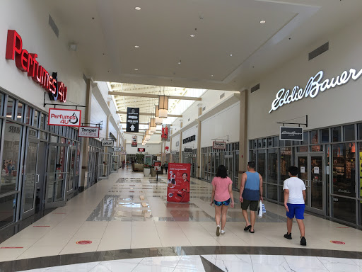 Outlet Mall «Tanger Outlet Foxwoods», reviews and photos, 455 Trolley Line Blvd, Mashantucket, CT 06338, USA