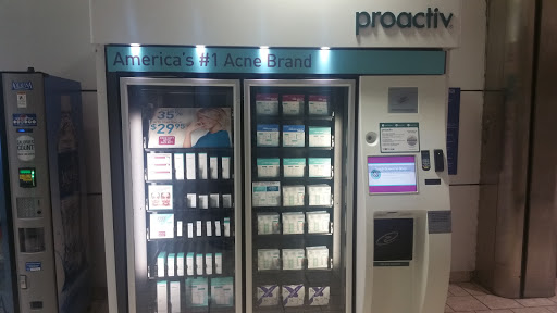 Shopping Mall «Stamford Town Center», reviews and photos, 100 Greyrock Pl, Stamford, CT 06901, USA