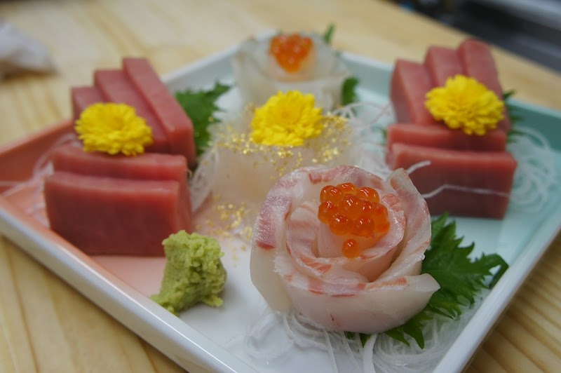 寿司・割烹・会席料理 （有）鶴生館
