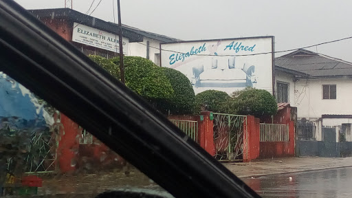 Elizabeth Alfred, 16 Igbodo Street Old GRA, 500241, Port Harcourt, Nigeria, Coffee Shop, state Rivers