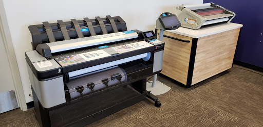 Print Shop «FedEx Office Print & Ship Center», reviews and photos, 11235 W 22nd St, Westchester, IL 60154, USA