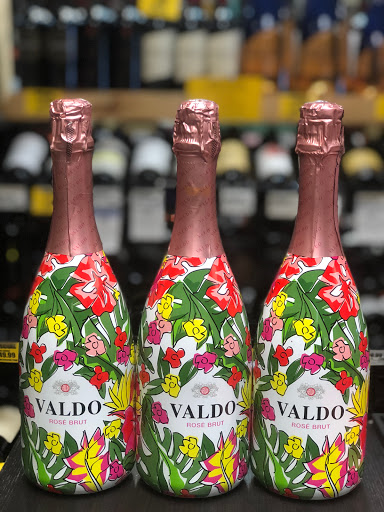 Liquor Store «Miami Beach Liquors», reviews and photos, 814 Alton Rd, Miami Beach, FL 33139, USA