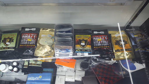 Tobacco Shop «Mr. SMOKE (smoke shop)», reviews and photos, 4347 Gunn Hwy, Tampa, FL 33618, USA