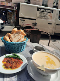 Plats et boissons du Restaurant turc Mardin Soupe - Çorba salonu à Paris - n°14
