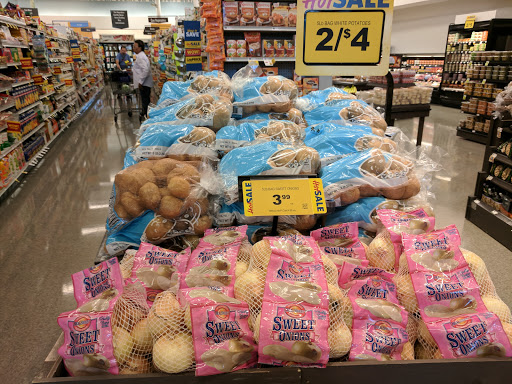 Grocery Store «Food Lion», reviews and photos, 2724 Fairground Rd, Goochland, VA 23063, USA