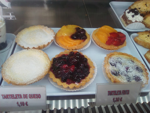 DULCE CAROLINA en Navaconcejo, Cáceres‎