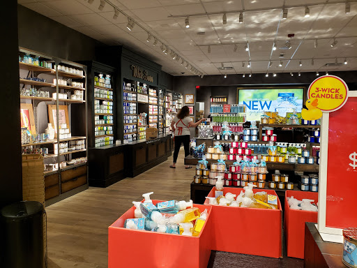 Beauty Supply Store «Bath & Body Works», reviews and photos, 10343 E US Hwy 36, Avon, IN 46123, USA