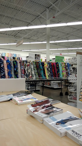 Fabric Store «Jo-Ann Fabrics and Crafts», reviews and photos, 6930 W Kellogg Dr, Wichita, KS 67209, USA