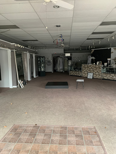 Dress Store «The Perfect Dress», reviews and photos, 2710 W Jefferson, Trenton, MI 48183, USA