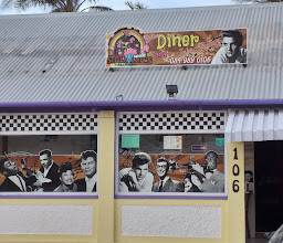 Stella Lou's Retro Diner photo