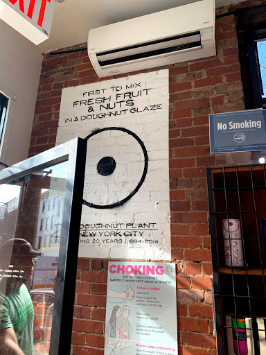 Donut Shop «Doughnut Plant», reviews and photos, 245 Flatbush Ave, Brooklyn, NY 11217, USA