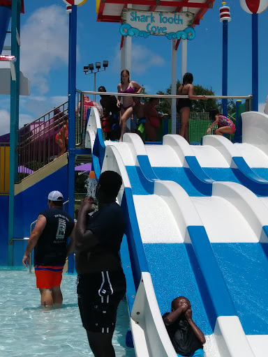 Water Park «Summer Waves Waterpark», reviews and photos, 210 S Riverview Dr, Jekyll Island, GA 31527, USA