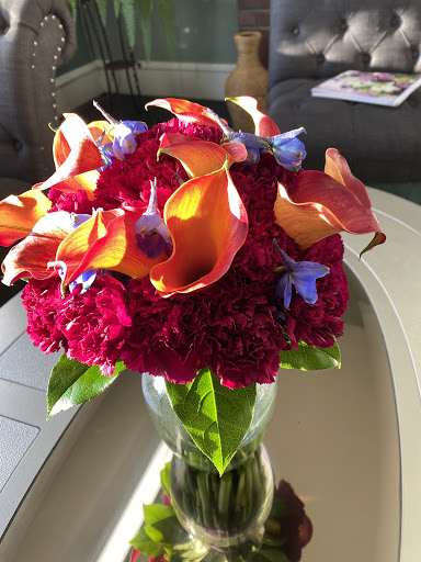 Florist «The Flower Place», reviews and photos, 907 N Dupont Hwy, New Castle, DE 19720, USA
