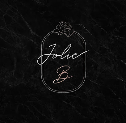 Jolie B