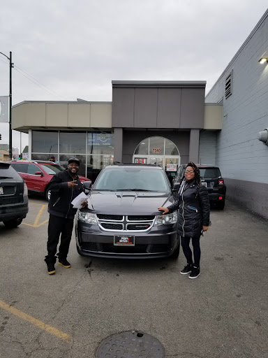 Car Dealer «South Chicago Dodge Chrysler Jeep», reviews and photos, 7340 S Western Ave, Chicago, IL 60636, USA