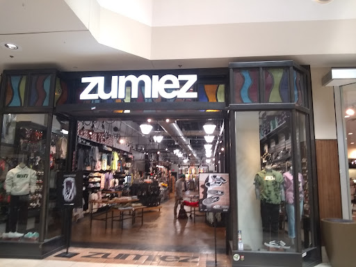 Clothing Store «Zumiez», reviews and photos, 7700 E Kellogg Dr N e05a, Wichita, KS 67207, USA