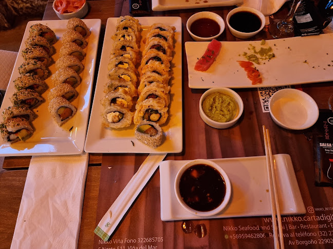 Nikko Seafood and Sushi - Restaurante