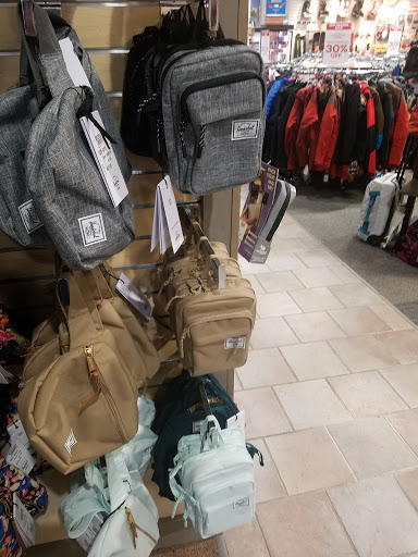 Bicycle Store «Sun & Ski», reviews and photos, 3000 Grapevine Mills Pkwy #119, Grapevine, TX 76051, USA