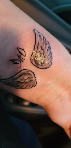 Explore tattoo ideas for sisters designs, creative tattoo ideas in Cincinnati, available at Bullseye Ink Tattoos & Piercing