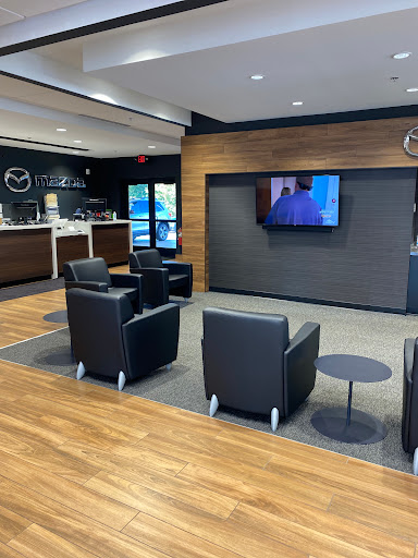 Mazda Dealer «Mazda of Manchester», reviews and photos, 80 Oakland St, Manchester, CT 06042, USA