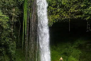 Buruwisan Falls Jump Off Point image