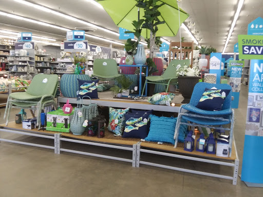 Home Goods Store «At Home», reviews and photos, 3100 Washtenaw Ave, Ypsilanti, MI 48197, USA