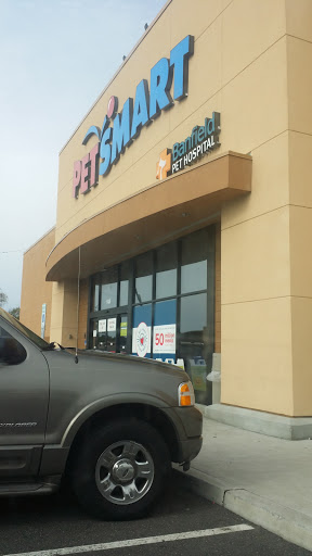 Pet Supply Store «PetSmart», reviews and photos, 948 Springfield Rd, Union, NJ 07083, USA