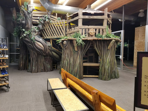 Camping Store «REI», reviews and photos, 222 Yale Ave N, Seattle, WA 98109, USA