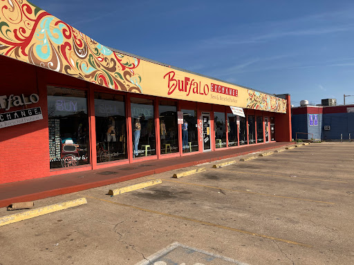 Used Clothing Store «Buffalo Exchange Austin», reviews and photos, 2904 Guadalupe St, Austin, TX 78705, USA