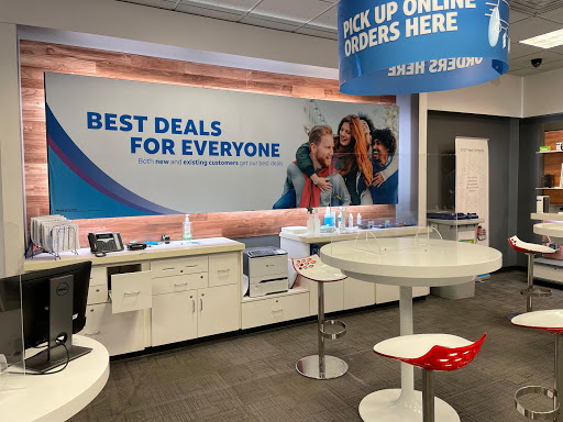 Cell Phone Store «AT&T», reviews and photos, 4417 13th Ave S, Fargo, ND 58103, USA