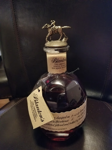 Liquor Store «Wine Palace», reviews and photos, 13971 Middlebelt Rd, Livonia, MI 48154, USA