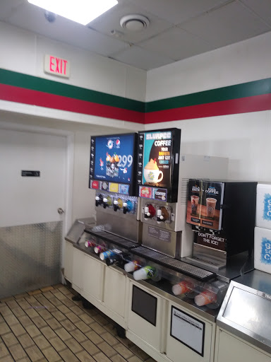 Convenience Store «7-Eleven», reviews and photos, 1500 NE 26th St, Wilton Manors, FL 33305, USA