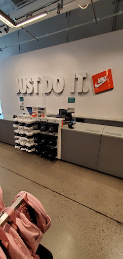 Sporting Goods Store «Nike Factory Store», reviews and photos, 9851 South Eastern Avenue, Las Vegas, NV 89183, USA