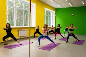 fitness studio and a dance Freshfit image